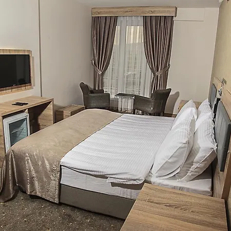 מלון Remila Hotel
