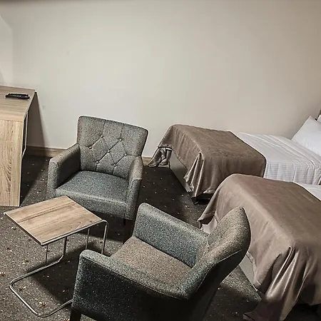 מלון Remila Hotel קוג'לי